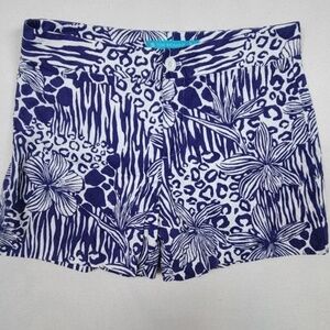 Tori Richard Woman's Chelsea Short size 2 (NWOT)